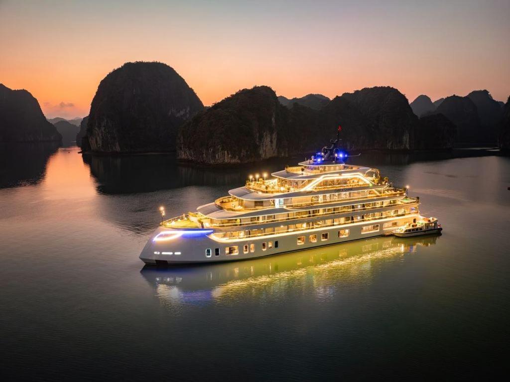 Tulip Cruise – Ha Long Bay